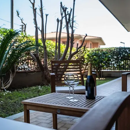 Acquamarina Luxury House